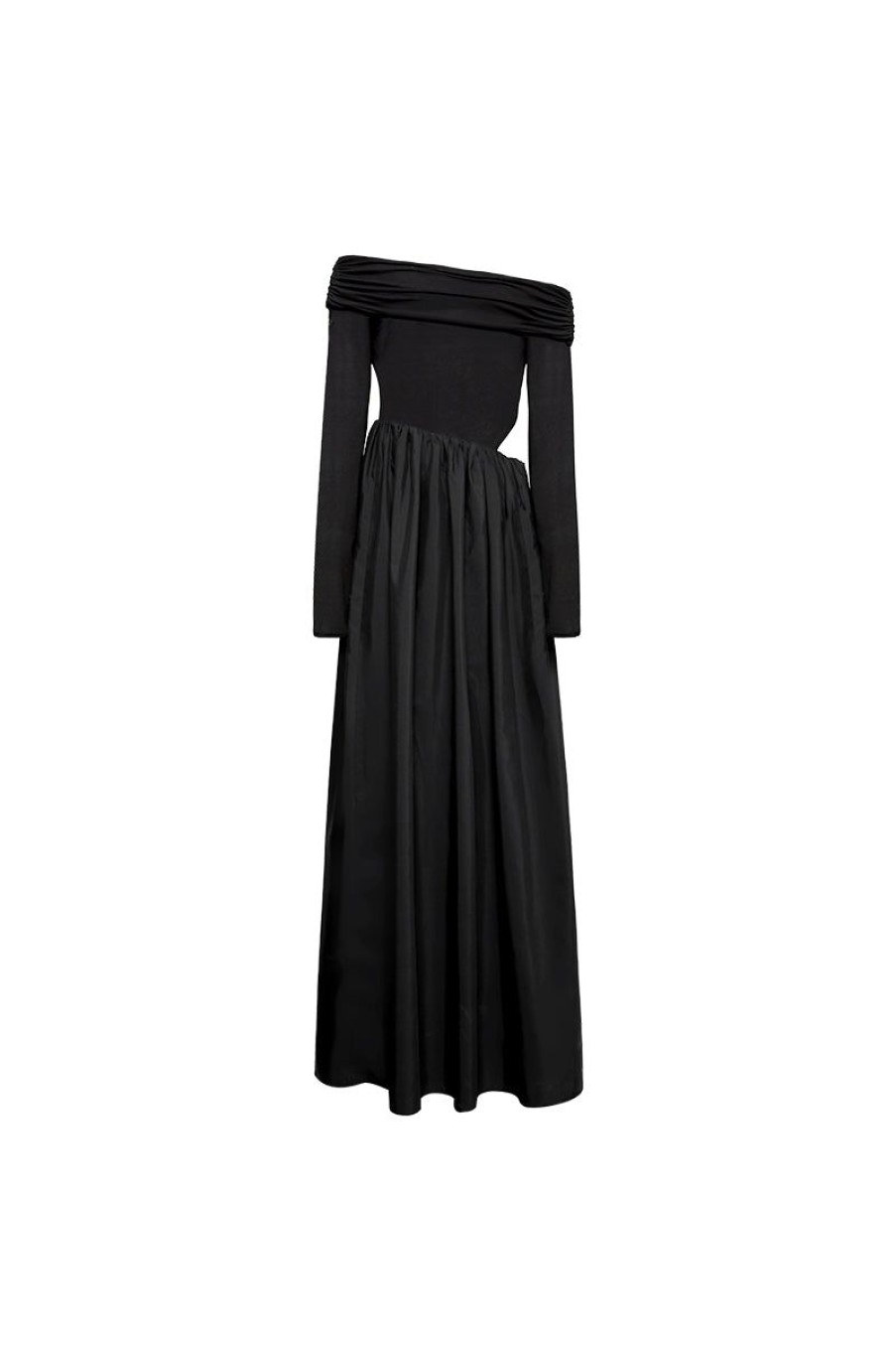 OZLANA Ozln | Ozln Slant Off Shoulder Maxi Dress(Black)